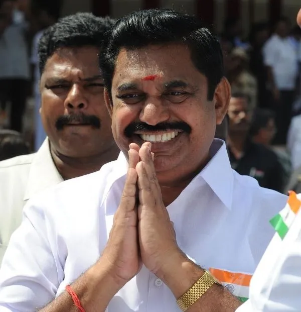 edapadi smiling